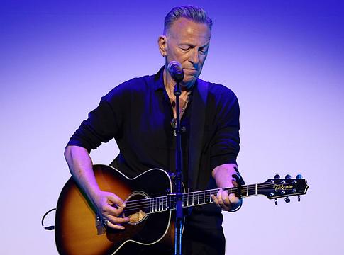 Springsteen, U2 és Stevie Wonder az Obama Presidential Center megnyitóján