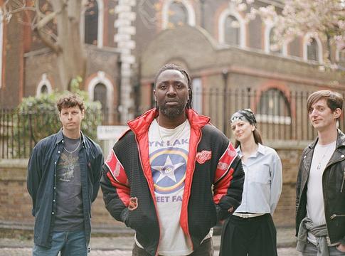 Új dallal vezeti fel következő albumát a Bloc Party