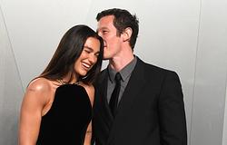 Dua Lipa és Callum Turner Londonban, szűk körben házasodtak össze