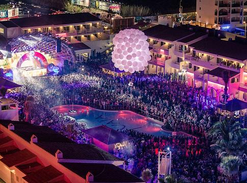 Ibizán egyre hangosabb az igény a turistalétszám korlátozására