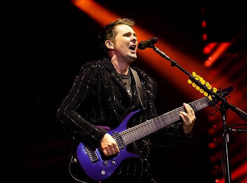 Új dal előzetesével jelentkezett a Muse: érkezik a „Be With You”