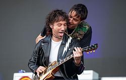 The Strokes kiadták a „Going Shopping” című dalt, és bejelentették az új album megjelenését