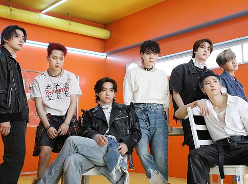 BTS 2026 tavaszán tér vissza új albummal és világkörüli turnéval