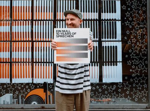 Sprechen 10 éves: jubileumi albummal ünnepel a manchesteri kiadó