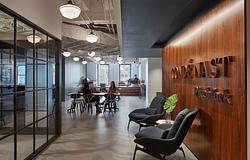 Fizetős fal mögé kerülnek a Pitchfork legendás kritikái