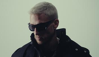 Eli Brown és Pan-Pot együtt hozta az Arcane 100. kiadványát: Coming In Heavy