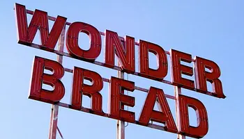 Live Nation 2028-ra 4000 fős koncerthelyszínt farag a san diegói Wonder Bread Buildingből