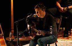 Ryan Adams bocsánatot kért, miután „a legrosszabb országnak” nevezte Ausztráliát