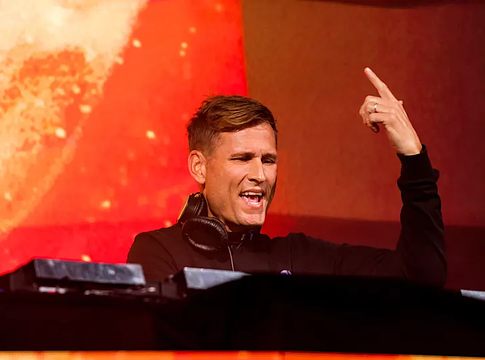 Kaskade varázslatos sunset show-val tért vissza New Yorkba az Undux turné részeként