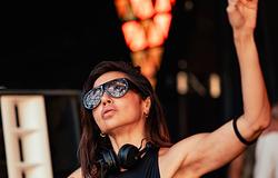 Deborah De Luca ismét nekiment a női DJ-ket érő szexista kommenteknek
