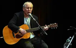 Paul Simon két philadelphiai koncertjét is lemondta egészségügyi okokból