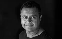 Sonny Takhar veszi át a Warner Music UK & Ireland irányítását