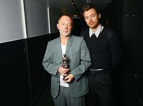 Harry Styles: a Talk Show Host intrójára vesztette el a szüzességét – beszéd Thom Yorke tiszteletére az Ivors 2026-on