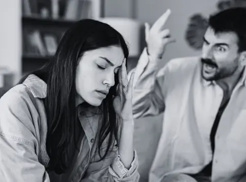 Sikeres nőket akarnak, mégis engedelmességet várnak – ellentmondásos képet mutat a Z generációs férfiakról egy új kutatás