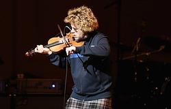 Koncert maradt el Kanadában egy téves AI-vád miatt