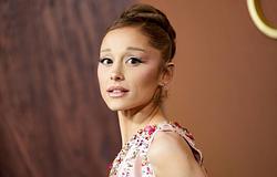 Ariana Grande megosztotta a Petal teljes dallistáját