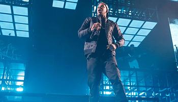 Jay-Z három estéje a Yankee Stadiumban: Eminem, Rihanna és Pharrell is beszállt