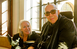 Agyműtéttel zenél: Galen Buckwalter gondolataiból szólnak a dallamok