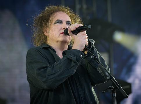 Robert Smith ismét bírálta a vb-döntő félidei show-ját