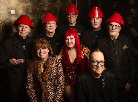 DEVO és The B-52s közös brit turnén: „Mindkét zenekar teljesen saját világ”