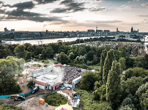 Bizonytalan időre leálltak a rendezvények Köln egyik legnagyobb szabadtéri helyszínén