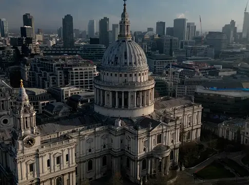 A fabric beköltözik a St Paul’s Cathedralbe