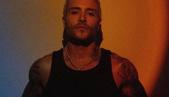 Danny Avila: egy fesztiválról való levétel története rávilágít a zeneipar árnyoldalaira