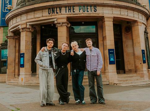 Az Only The Poets £1-os koncerttel és tehetségkutatóval támogatja a brit élőzenei szcénát