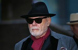 Gary Glitter újabb történeti szexuális bűncselekményekkel kapcsolatos ügyben áll bíróság elé