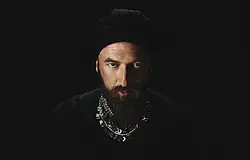 Villám ütött Damian Lazarus toszkán stúdiójába, a Monastic Studios belülről kiégett