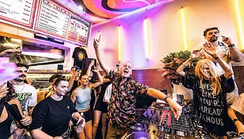 Fatboy Slim miniszettel ünnepelte a The Pipeline megmentését