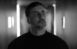 Thaddeus X: a „Gris” csendes, érzelmes utazás az elektronikus térben