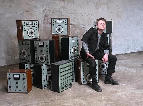 Look Mum No Computer képviseli az Egyesült Királyságot a 2026-os Eurovízión