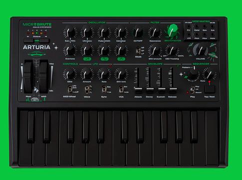 Űrből érkezett szinti: visszatért az Arturia MicroBrute UFO limitált kiadásban