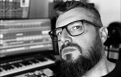 Nitrous Oxide a klasszikus trance hangzást idézi meg új Anjunabeats megjelenésével