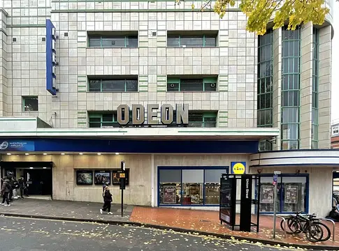 Klub nyílik Bristol egykori ODEON mozijában