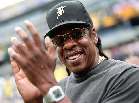 Jay-Z Beyoncéval és Nas-szal nyitotta jubileumi koncertsorozatát