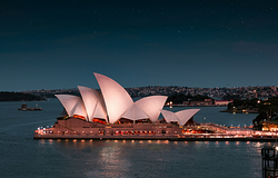 Ausztrália blokkolja a 16 év alattiakat a közösségi médiában – vita a mentális egészség védelméről