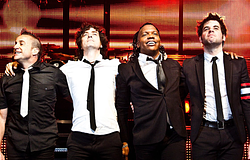 Rágalmazási pert indított a Newsboys és Wes Campbell több keresztény turnépromóter és újság ellen
