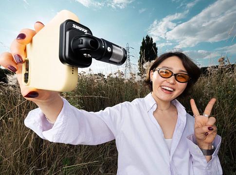 A Shure bemutatta az MV88 USB-C mikrofont tartalomgyártóknak