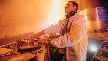 Tiësto újra közelít a trance-hez: „A műfaj nem ragadt meg 2005-ben”