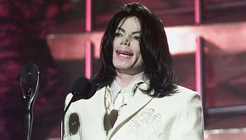 Michael Jackson ügye zárt ajtók mögött folytatódik