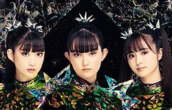 Babymetal limitált Resident Evil-kollekcióval köszönti a 30. évfordulót