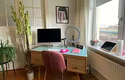 Warner Music pert indított a Pacsun ellen jogosulatlan zenefelhasználás miatt