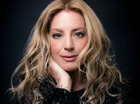 Sarah McLachlan klasszikusa újra a csúcson: John Summit remixelte a 'Silence'-t