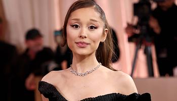 Ariana Grande kiszállt az American Horror Story új évadából a turné ütemezése miatt