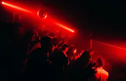 Megvan a teljes Pikes Presents-sor a 528 Ibizában – 20 keddi est és extra dátumok 2026 nyarán