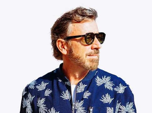 Benny Benassi visszatért: megérkezett a „Shades”