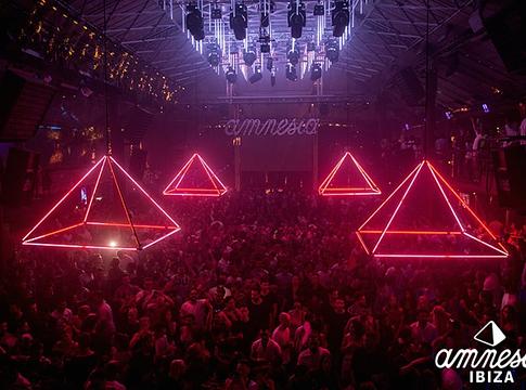 Pyramid Ibiza: augusztusban is dübörög a vasárnapi techno