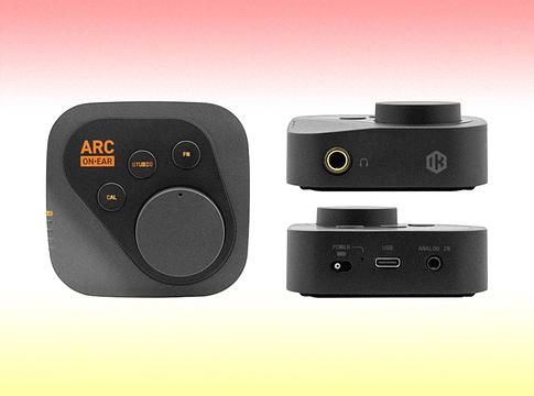IK Multimedia újítása: az ARC ON·EAR forradalmasítja a fejhallgatós zenehallgatást